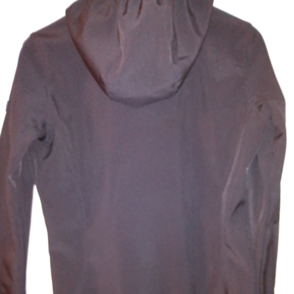 Light Jacket. - Picture 2 of 9